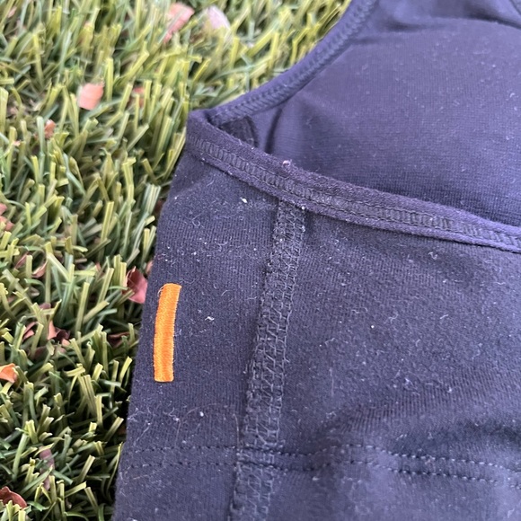 Lucy racerback sports bra - Picture 3 of 4